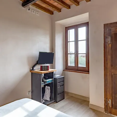 Apartment Loft Vicino A Dei Marmi