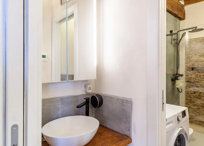 Loft Vicino A Dei Marmi Apartment